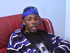 whiteboi does deepthroat sloppy on a black cock