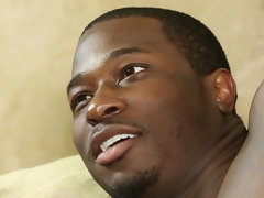 Gros seins, Noire, Sucer une bite, Noir ébène, Branlette thaïlandaise, Hard, Massage, Seins naturels