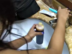 Anaal, Grote lul, Pijpbeurt, Bruinharig, Handbeurt, Stiefmoeder, Tiener, Tieten likken