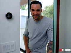 Chambre à dormir, Sucer une bite, Brunette brune, Européenne, Hard, Cuisine, Masturbation, Cheveux courts