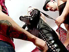 Enthousiasteling, Mooie dikke vrouwen, Mollig, Dik, Huisgemaakt, Latex, Moeder die ik wil neuken, Trio