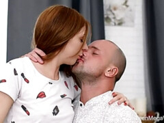 Pareja, Corridas, Hd, Tetas naturales, Pequeña, Coño, Ruso, Adolescente