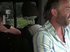 ぽっちゃり, デカパイ, 車, Hd, 巨大, 熟年, ポリス, オッパイの