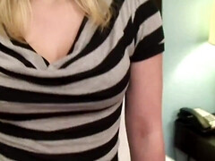 Grosser arsch, Grosse titten, Kehlenfick, Hardcore, Muschi, Student, Eng, Titten