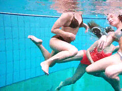 hot girls unclothe in the pool