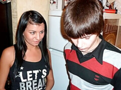 Pijpbeurt, Man die toekijkt, Hondjeshouding, Fetisj, Russisch, Geschoren, Tiener, Tieten likken