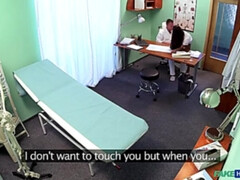 医者, バック, なめる, 看護婦, オフィス, オマンコ, ゴックンする, のぞき