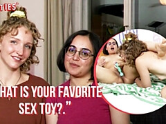 Amateur, Tetas grandes, Pies, Gafas, Lesbiana, Tetas naturales, Coño, Afeitado