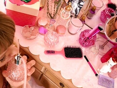 Cunnilingus, Rubia, Morena, Europeo, Pies, Tacones, Lesbiana, Tetas