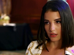 Lamer culo, Cuarto de baño, Engañando, Lesbiana, Lamidas, Coño, Cabello corto