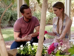 Grote mammen, Blond, Hardcore, Twee staartjes, Anaal likken, Tiener, Tieten likken, Onder de rok