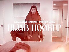 Grosser arsch, Grosse titten, Blasen, Braunhaarige, Spermaladung, Hd, Milf, Schreiend