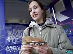 Amateur, Américain, Sucer une bite, Faciale, Public, Russe, Grande, String