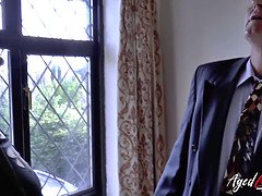 Grosse titten, Blondine, Vollbusig, Masturbation, Reif, Milf, Mutti, Schreiend