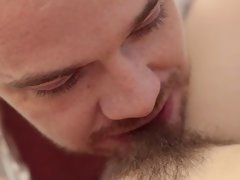 Blasen, Braunhaarige, Hundestellung, Fingern, Behaart, Handjob, Natürlichen titten, Jungendliche (18+)