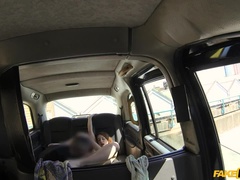 Leie, Blasen, Auto, Fingern, Handjob, Lecken, Im freien, Muschi