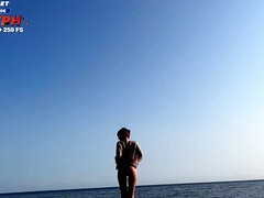 And Sex: Couples Quickie On Public Beach Sends Shockwaves