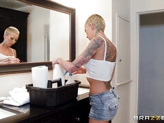 Pijpbeurt, Lul, Moeder die ik wil neuken, Kut duiken, Kort haar, Tieten likken