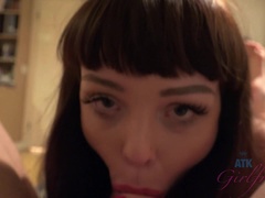 Braunhaarige, Papi, Fussjob, Freundin, Orgasmus, Piercing, Pov, Titten