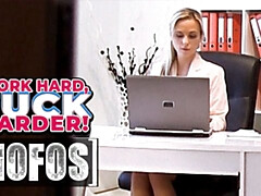 Grosser schwanz, Blondine, Schwanz, Hd, Muschi, Rasiert, Ablutschen, Nass