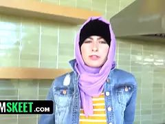 Ca minou, En levrette, Hd, Masturbation, Monstre, Maigrichonne, Tabou, Adolescente