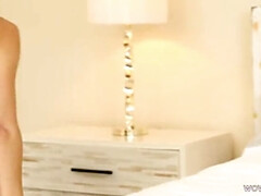 Kont, Vriendin, Lesbisch, Likken, Ondergoed, Natuurlijke tieten, Kut duiken, Tieten likken