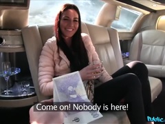 Amateur, Mamada, Pareja, Corridas faciales, Al aire libre, Pov, Público, Tetas