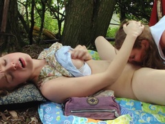 Leie, Gesichtssitzen, Behaart, Hardcore, Lesbisch, Natürlich, Im freien