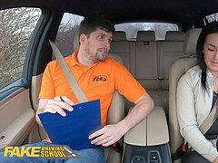 Mamada, Morena, Coche, Europeo, Corridas faciales, Público, Realidad, Tetas