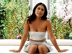 Азиатки, Большая жопа, Брюнетки, Межрасовый секс, Натуральные сиськи, Короткая стрижка, Молоденькие, Сиськи