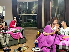 Enthousiasteling, Grote kont, Grote lul, Zwart, Pijpbeurt, Sperma shot, Schattig, Interraciaal