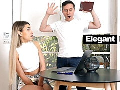 Pijpbeurt, Hondjeshouding, Gezin, Fetisj, Klein, Geschoren, Tiener, Tieten likken