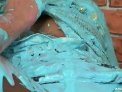 Crêpage de chignons, Huilée, Satin, Softcore, Jarretelles