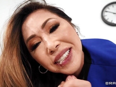 Américain, Asiatique, Nana, Gros seins, Plantureuse, Maman, Actrice du porno, Réalité