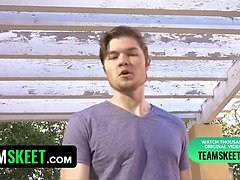 Pijpbeurt, Sperma shot, Handbeurt, Hd, Latijnse vrouw, Buiten, Tiener, Tieten likken