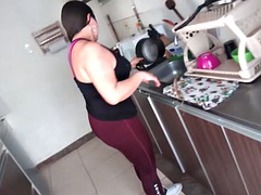 Zichtbare schaamlippen, Hardcore, Verleid, Stiefmoeder