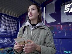 Amateur, Vestido, Europeo, Corridas faciales, Al aire libre, Pov, Ruso, Tren