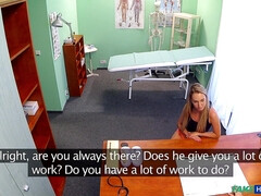 Любители, Язык в попке, Блондинки, Лесбиянка, Лизание, В офисе, Киски, Униформа