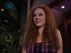 Anaal, Grote lul, Grote mammen, Pijpbeurt, Laarzen, Sperma shot, Latex, Tieten likken