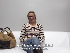 Blonde, Tchèque, Hard