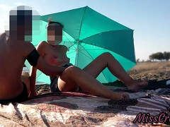 Geschnappt, Frau, Flashen, Französisch, Masturbation, Orgasmus, Öffentlich, Weibliche ejakulation