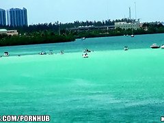 Bikini, Mamada, Morena, Sexo duro, Perforación, Pov, Afeitado, Adolescente