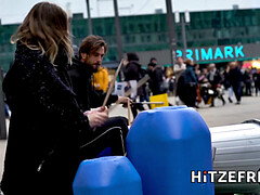 ブロンド, オナニー, 公共, オマンコ, 靴下, 一人, オッパイの, のぞき