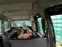 Amateur, Sucer une bite, Voiture, En levrette, Faciale, Hard, Léchez, Lécher le sphincter