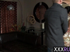 Aziatisch, Grote lul, Pijpbeurt, Oudere vrouw, Lul, Masseren, Moeder die ik wil neuken, Moeder