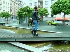 Tir de sperme, En levrette, Hd, Léchez, Piercing, Criant, Rasée, Adolescente