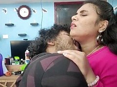 アジア人, カップル, 彼女, Hd, 人妻の, 旦那, キス, 乳首