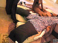 Leie, Schwarz, Monster