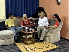 Anal, Gorda, Mamada, Penetracion con puños