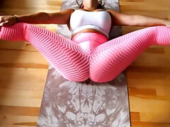 I Fucked my Yoga Teacher - Couldn't Resist his Hard Dick
